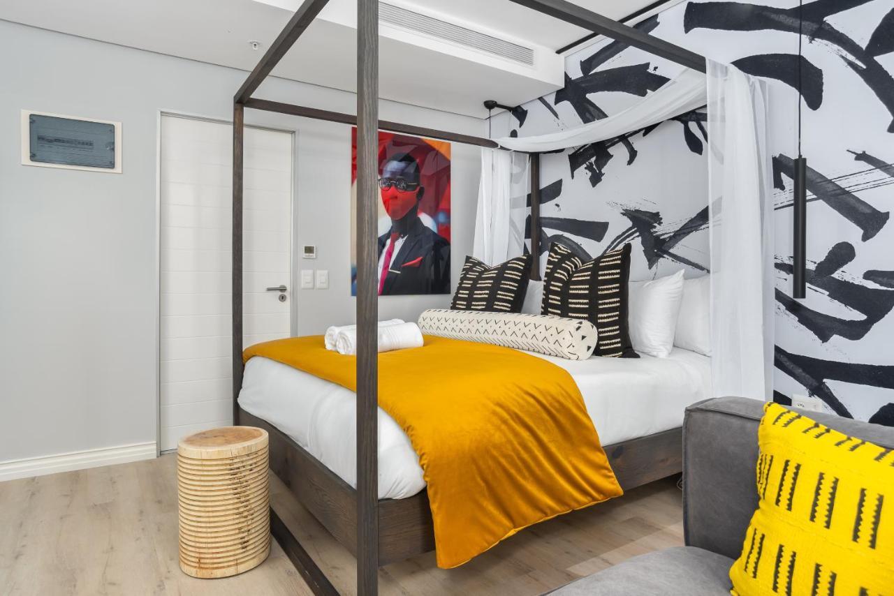 16 On Bree Luxury Apartments 케이프타운 외부 사진