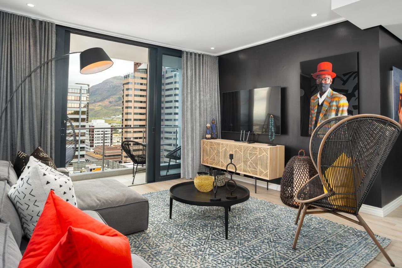 16 On Bree Luxury Apartments 케이프타운 외부 사진